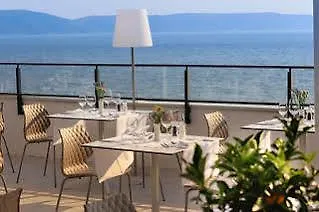 Nimfa Hotel 3*